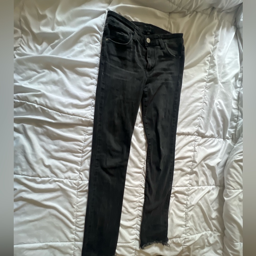 Skinny black jeans